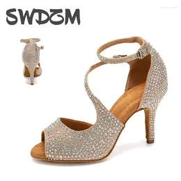 Scarpe da ballo swdzm stivali luccicanti stivali latini jazz piena strass che ballano tacchi personalizzabili donne