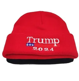 Trump 2024 HAT BEANIES Presidentval Stickat ull Caps Trump Letters Sticked Hats Winter Beanies Skull Cap för män Kvinnor G8712739