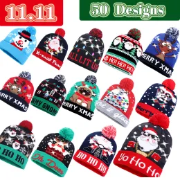 Novos 50 designs liderados chapéus de Natal Beanie Ano Novo malha iluminada chapéu quente árvore de natal boneco de neve para crianças adultos chapéu