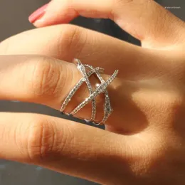 웨딩 반지 Huitan Special-interested Double Cross Design Finger Ring Women Luxury Paved 반짝이는 입방 지르코니아 현대 패션 쥬얼리