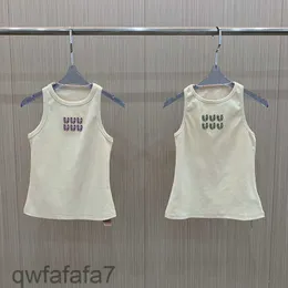 Kadın Singlet Tank Tops Rhinestone Mektubu Örme Tanklar Kolsuz Lüks Tasarımcı Singlets Yelek Gömlek VCYA