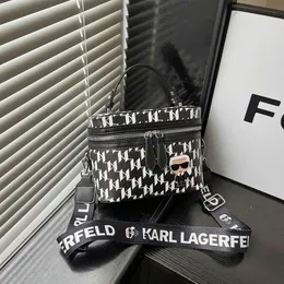 Designer Karl Umhängetasche Modetasche für Frauen neue vielseitige Designer -Make -up -Taschen Luxus Crossbody Girls Minimalistische Telefontaschen