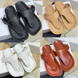 Lätt tå Post Sandal i Goatskin Thong Sandal Black Mens Womens Sandals Designer Flip Flop Sandaler Flat Sandal Leather Sandaler Comfort Sandaler Vacation Beach Sandal