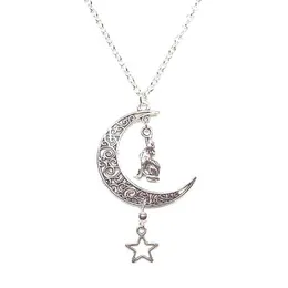 Pendant Necklaces Crescent Moon Necklaces Pendant Vintage Gothic Hamsa Hand Sword Cat Star Wolf Clover I LOVE YOU Chain Choker For Wome Bijoux 240410