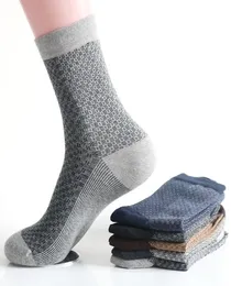 Erkek çorap kış erkek ropa 5 pairlot gündelik nefes alabilen ızgara pamuk sıcak uzun tüp erkek iş loafers sokken chaussette homme3259951