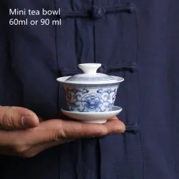 Mini Chinese Palace Style Tea Bowl Ceramic Teacup Blue and White Travel Kung Fu Tea Set Small Tureen Porcelain Cup Flower Gaiwan