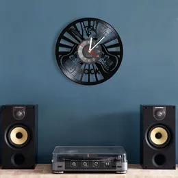 Guitar Rock Handschild Wanduhr Vinyl Rekord Home Decor Roll n Roll Music Disk Crafts Clock Wall Uhr Rockband Gitarrist Geschenk