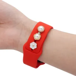 Silikon remmet metall dekorativa ring naglar för äpple klockband charms kreativitet pärla blomma nit tillbehör för iwatch