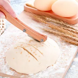 Pane lame in legno zoppo in legno taglio di taglio di impasto coltello da punteggio con 5 pezzi lame sostituibili per il pane che produce cucina