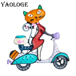 YAOLOGE Enamel Riding Motorbike Take Fish Cat Brooches For Women New Design Animal Lapel Badges Paty Casual Brooch Pins Gifts