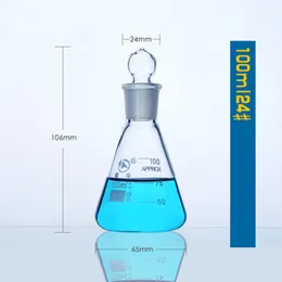 Kolba trójkąta szklanego ze standardową chemię chemii Laboratoryjne kolba stożkowa zagęszcza się wysoką temperaturą