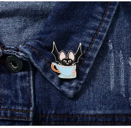 Cadılar Bayramı Serisi Broş Yaratıcı Yarasa Komik Pin Rozeti Bag Tapa Aksesuarları Gotik Yarasa Emaye Broş Pimleri Rozet Kavur Pin Broşlar Yaka Kot Ceket Moda Takı