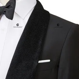 Cenne des graoom Новые мужчины подходят к черному бархатному лацкану Prom Tuxedo 3 кусочки, установленные одиночной грудью для свадебного банкет