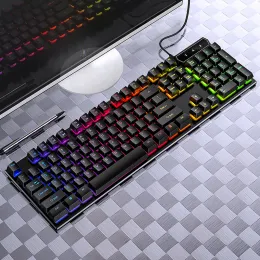 Keyboards Wired Gamer Mechanical Fell Keyboard USB -Anschluss gemischt RGB Backlit 104 TasteCaps Schwarz/Weiß -Farbe für Laptop -Desktop