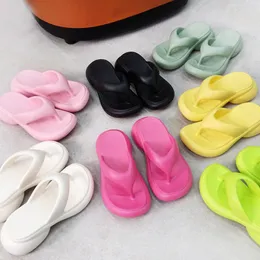 Designer Flip Flops Hausschuhe rutschen Frauen Sandalen rosa gelb schwarzgrün weiße Frauen Mode-Abnutzungsgröße 36-41 Gai