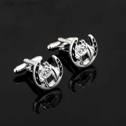 Link cuffi Vendita di alta qualità Brass Shield Crystal Wedding Gift Black Horse Cafflinks Brand Mens Shirt gemelli Y240411
