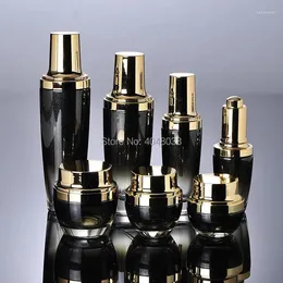 Эмульсионные бутылки для хранения эмульсионная бутылка насос черный стеклянный эссенция жидкий флакон с золотой крышкой 10 ПК