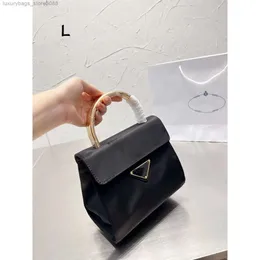 レザーハンドバッグデザイナーは、PSナイロンキャンバスオックスフォードクロスリングハンドルポータブル小さな正方形バッグで新しい女性用バッグを割引価格で販売しています
