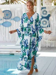 Abiti casual di base 2024 Summer Boho Green Stripled Stampa plus size Beach Abito da spiaggia Casualmente Manica Batwing a Vagine Oversize Abbigliamento da donna caftano Q1297 L49