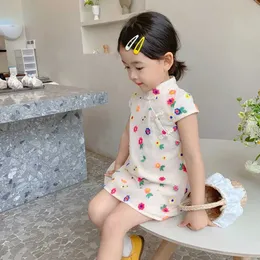 Flickans klänningar Summer Girls Dresses Colorful Flower Embroidered Gace Dress Cheongsam 2023 New Baby Kids Clothes Chinese Style Childrens Wear