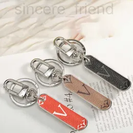 Keychains Lanyards Designer Luxury Designers Keychain Skate Jewelry Fashion Ryggsäck Pendant Trend Avancerat rep Set Butiknycklar Kedja Gift WC01