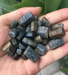 50G Редкий натуральный сырой сапфир для изготовления ювелирных изделий Blue Corundum Natural Специальные драгоценные камни и минералы.