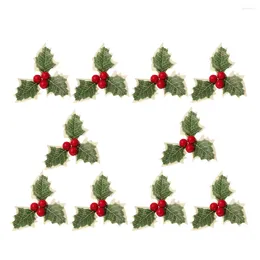 装飾的な花10 PCSHOLLY LEAVESベリークリスマス刺繍パッチベリーリーフアクセサリー