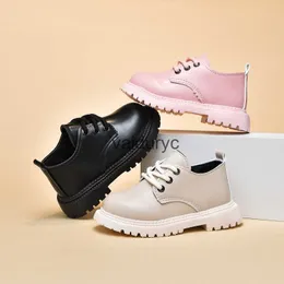 Athletic Outdoor 2024 Spring Autumn New Boys and Girls Korean Edition Childrens Bean Casual Board Baby Leather Shoes H240411