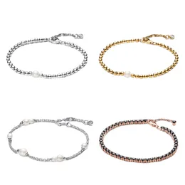925 Sterling Silver, Nuovi abbellimenti di perle da donna alla moda, design di nicchia, braccialetto alla moda con scintilla nera, un regalo speciale per le donne