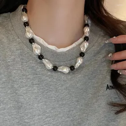 Choker Baroque Perle Round Perle Patchwork Halskette für Frauen Licht Luxustemperament Mode vielseitige Schmuck