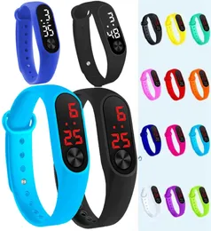 Fashion Boys Girls Kids Students Sport Digital LED WATTSES WOWES WODS Outdoor Band Band Gift Wristial Transial Hows9032287