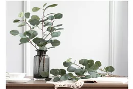 Konstgjord plast Eukalyptus trädgrenblad för bröllopsdekoration Blomma arrangemang trädgård jul faux siden grön växt 3 c8288100