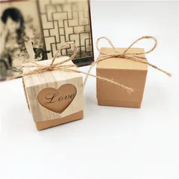 Present Wrap 8pcs/Lot Retro Style Handgjorda med Love Box Warming Cubic Paper täcker gratis strängar och klistermärken 5x5x5cm lådor