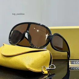 Designer Fashion Brand Occhiali da sole a cornice grande per donne uomini unisex da sole da sole da sole pilota lunette de soleil 558