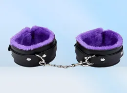 Produtos adultos diversão em couro de couro de dez peças SM Cinding Women039s Handcuffs Ball Ball HHHRAIN OOQQ3431939