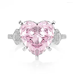 Кластерные кольца Shi Pei Ювелирные изделия европейский и американский стиль 6ct Heart 12 Смоделированное розовое бриллиантовое кольцо Женское свадебная роскошь