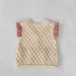 2023年の秋の衣類セーター0-3y新生児の女の赤ちゃんフライスリーブパッチニットホロウアウトトップシングルブレストベスト幼児の子供