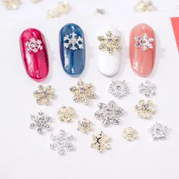50st Goldsilver Snowflakes Nail Art Decorations Multi-Shapes Nail Metal Designs Charms Sparkle Nail Art Supplies Stones 240410