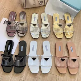 Novos chinelos de designers feminino pvc lâminas planas sandálias metálicas lady l square slip slip slipper verão luxo de luxo transparente moda de moda plana sandália