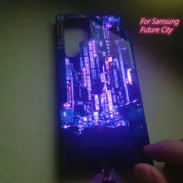 Cool City Sound Control Luminous Phone Case för iPhone 12 13 Mini 14 11 Pro Max XR XS Max X 7 8 LED Glitter Tempered Glass Capa