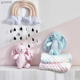 Cobertores de bebê cobertores com um brinquedo de pelúcia de coelho