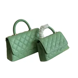 Bolsa de designer de luxo Coco Tootes Bolsa de abas de mão clássica de caviar de grão de grão de grão de cheiro de couro de couro de couro acolchoado Trea xadra