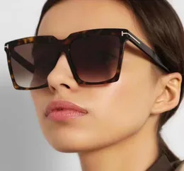 Klassische Sonnenbrille Männer oder Frauen Freizeitreisen UV400 Schutzbrille Modedesigner Ford Retro Square Plate Vollrahmen FT0996 8415869