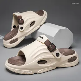 Lässige Schuhe Männer Pantoffeln Sommer 2024 Eva Soft-Soled Platform Slides Sandals Innen im Freien im Freien im Freien Flip Flops