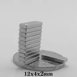 20pcs 12x4x2 mm leistungsstarker Magnetblatt 12mmx4mm Block Permanentmagnet 12x4x2mm dünner Neodym Magnet Strong 12*4*2 mm12*4*2 mm