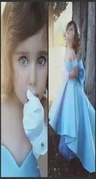 Neue schöne Baby Blue Girls Festzugskleider Prinzessin Einfacher Schulter Big Bogenknoten Hilo Falten Girl039s Festzug Partykleider 4788043