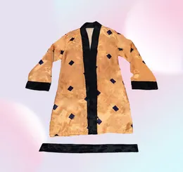 Robe de banho laranja hipster de alta qualidade Women039s Luxo de luxo para dormir banheiro Oudor deusa deve roupas de grife9239122