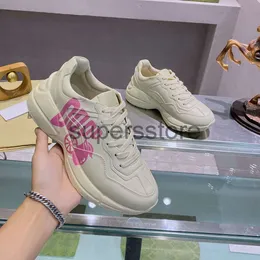 Rhyton Sneakers الكلاسيكية أحذية غير رسمية منصة النساء أعلى مصممين للنساء حلوى اللون الشفافة عالية الكعب سميكة الوحيدة الصيف الربيع الخريف