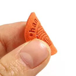 25 mm etykieta mikrofibry Etykiety Kulka Kręga wielokolorowego okrągłego wzoru „Ręcznie robione” etykiety odzieżowe ze sztucznym zamszowym materiały do ​​szycia, 20pcs