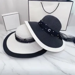 여성 디자이너 짚 모자 큰 뇌동 양동이 모자 디자이너 Casquette Mens Sun Cap Beach Grass 패션 짚 바이저 여행 주름 잡힌 모자 편안함 모자